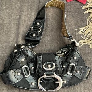 Vintage 2000s Guess Purse